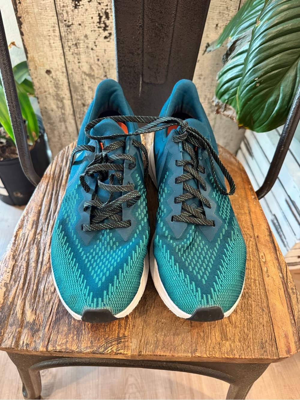 Nike Air Zoom Winflo 6 Men’s Size 11 Teal Running Shoes AQ7497-300